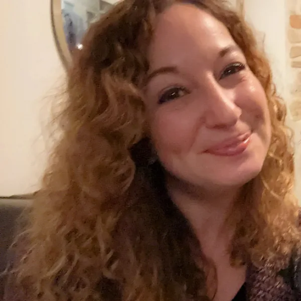 Sarah Herbeth, psychogénéalogiste